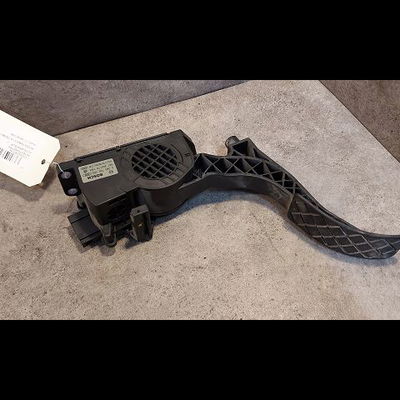 Potentiometre accelerateur Skoda FABIA II (542) 1.4 tdi (2007-2010)