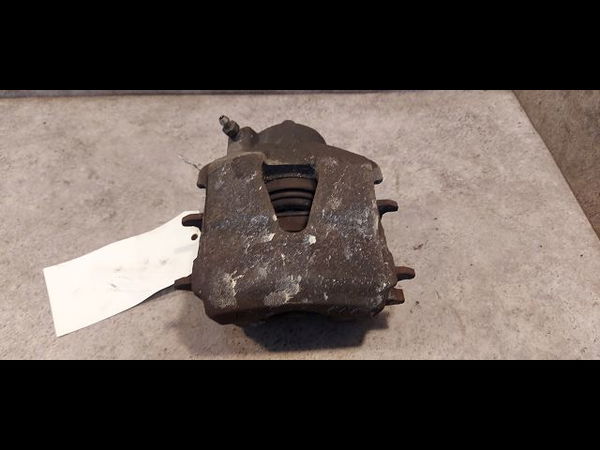 Etrier de frein avant droit SEAT LEON I