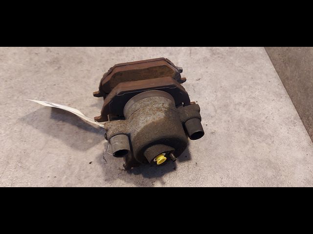 Etrier de frein avant droit SEAT LEON I