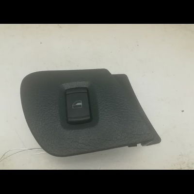 Commande lève-glace porte avant droite Skoda OCTAVIA I (1U2) 1.9 tdi (1996-2010)