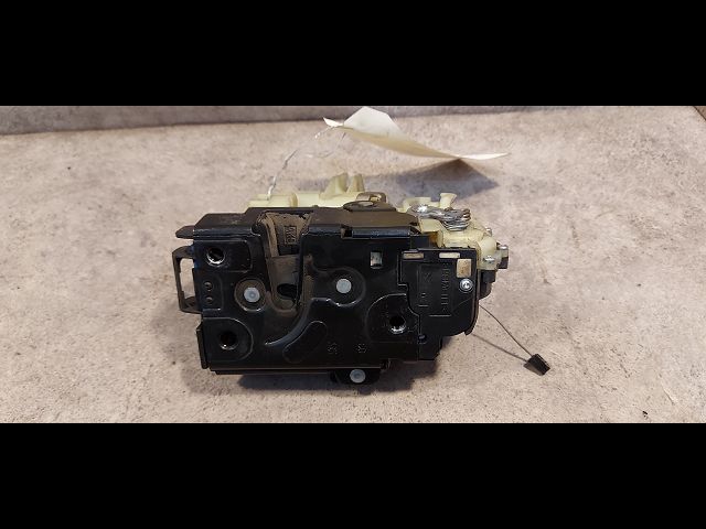 Serrure porte avd SEAT LEON I