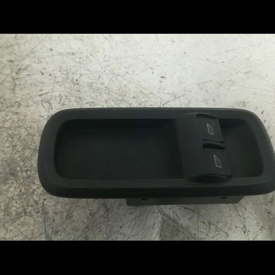 Commande lève-glace porte avant gauche Ford FIESTA VI (CB1, CCN) 1.4 tdci (2010-2012) 3 portes