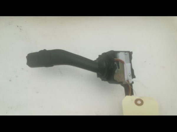 Commande essuie glace Volkswagen JETTA III (1K2) 1.9 tdi (2005-2010)