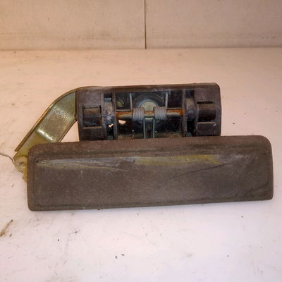 Poignee ext porte avd Peugeot 205 II (20A-C) 1.4 (1988-1998)