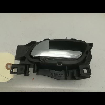 Poignee int porte avg Peugeot RCZ 2.0 hdi (2010-2015)