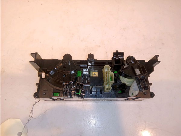 Commande de chauffage Peugeot 207 CC (WD_) 1.6 16v (2007-2013)
