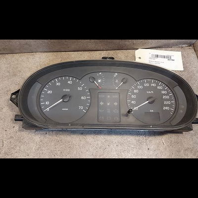 Compteur Renault MEGANE I (BA0-1_) 1.6 16v (ba04, ba0b, ba11, ba1j, ba16, ba19, ba1k, ba1v,... (1999-2002)