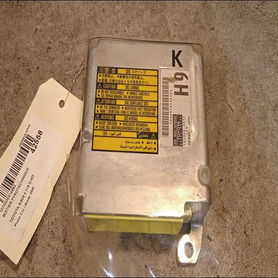 Boitier pyrotechnique Toyota RAV 4 II (_A2_) 2.0 d 4wd (cla20_, cla21_) (2001-2005)