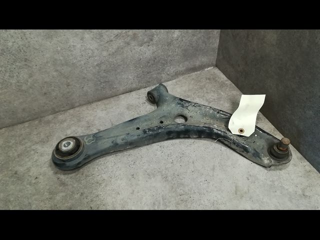 Triangle inf avg Ford FIESTA VI (CB1, CCN) 1.6 tdci (2008-2012)