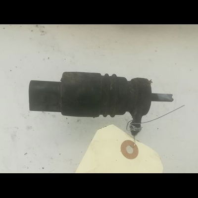 Pompe lave-glace avant Volkswagen JETTA III (1K2) 1.9 tdi (2005-2010)