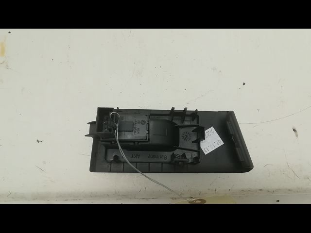 Commande leve-glace porte arrière gauche Volkswagen PASSAT B7 Variant (365) 2.0 tdi (2010-2014)