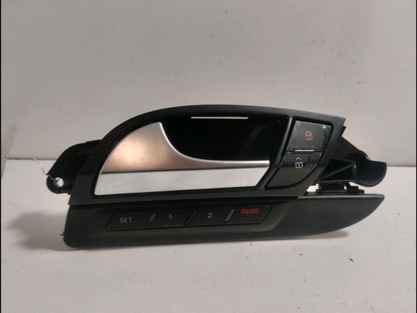 Poignee int porte avg Audi Q7 (4LB) 3.0 tdi quattro (2006-2008) 5 portes