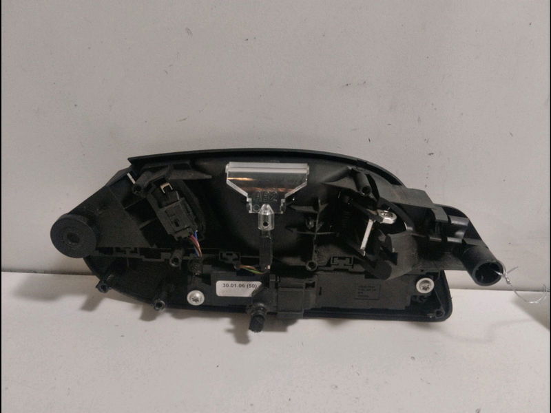 Poignee int porte avg Audi Q7 (4LB) 3.0 tdi quattro (2006-2008) 5 portes