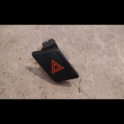 Bouton de warning Toyota YARIS (_P9_) 1.4 d-4d (nlp90_) (2005-2012)