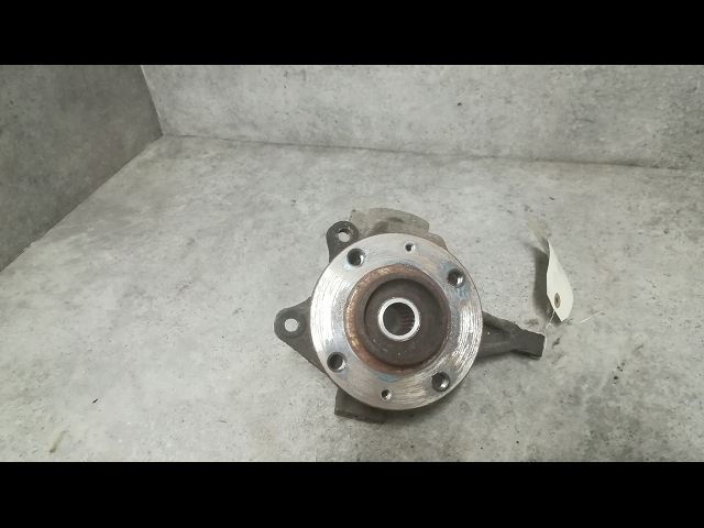 Moyeu avg Peugeot 206 (2L_, 2M_) 1.4 i (2lkfwa, 2mkfwa) (2009-2013) 3 portes