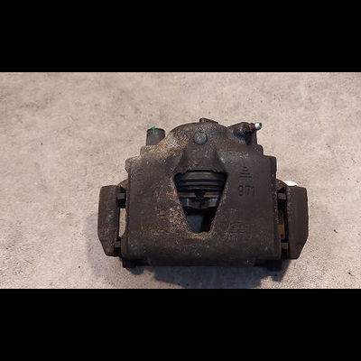 Etrier de frein avant gauche Opel VECTRA B (J96) 1.6 i 16v (f19) (1995-2002)