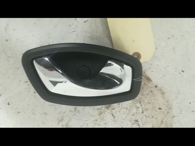Poignee int porte ard Renault CLIO IV (BH_) 1.5 dci 90 (2012) 5 portes