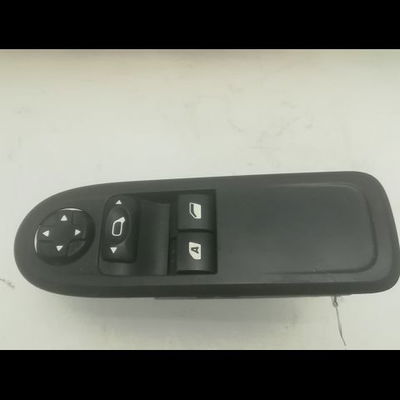 Commande lève-glace porte avant gauche Citroën C3 II (SC_) 1.4 hdi 70 (sc8hzc, sc8hr0, sc8hp4) (2009) 5 portes