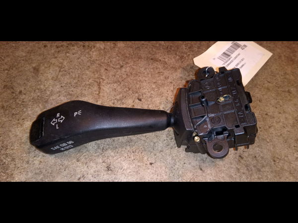 Commande clignotant Bmw 3 Touring (E46) 320 d (2000-2001)