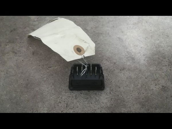 Commande lève-glace porte avant gauche Peugeot 106 II (1A_, 1C_) 1.1 i (1996-2004)