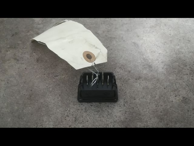 Commande lève-glace porte avant gauche Peugeot 106 II (1A_, 1C_) 1.1 i (1996-2004)