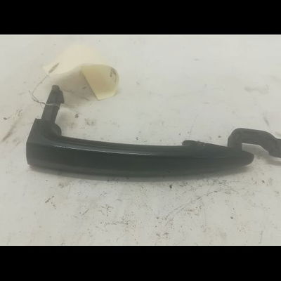 Poignee ext porte avg Bmw 1 (E87) 120 d (2004-2011)