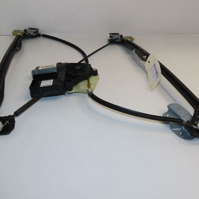 Mecanisme  moteur lève-glace avant droit Volkswagen CADDY III Camionnette-Monospace (2KA, 2KH, 2CA, 2CH) 1.9 tdi 4motion (2008-2010)