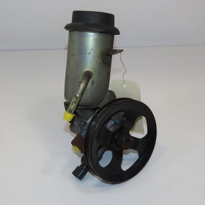 Pompe direction assistee Toyota YARIS (_P1_) 1.3 (ncp10_, scp12_) (1999-2005)