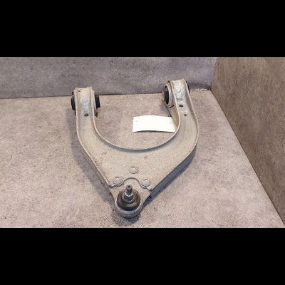 Triangle sup avg Mercedes-benz CLASSE E (W211) E 280 cdi (211.020) (2005-2008)