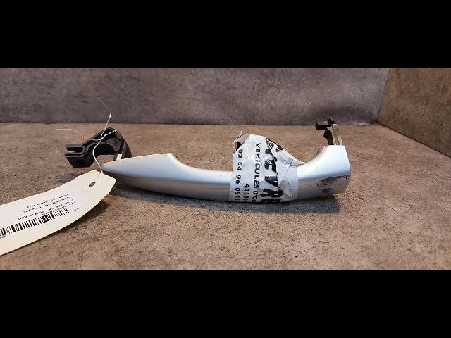 Poignee ext porte avd Citroën DS4 (NX_) 2.0 hdi 165 (2011-2015)