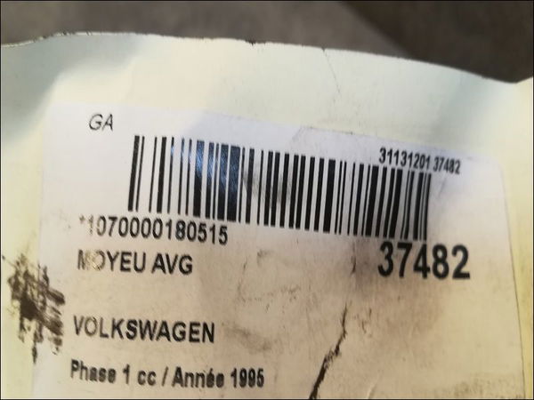 Moyeu avg Volkswagen TRANSPORTER IV Camionnette (70A, 70H, 7DA, 7DH) 1.9 d (1990-1995)