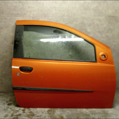 Porte avant droite Fiat PUNTO (188_) 1.2 16v 80 (188.233, .235, .253, .255, .333, .353, .639,... (1999-2006)