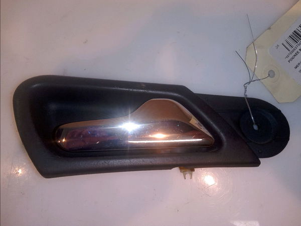 Poignee int porte avd Mercedes-benz CLASSE C (W203) C 200 kompressor (203.045) (2000-2002)