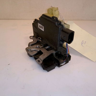 Serrure porte avd Volkswagen GOLF IV (1J1) 1.9 tdi (1997-2004) 3 portes
