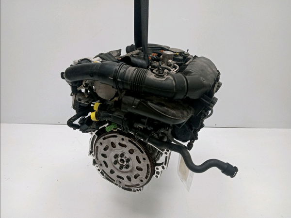 Moteur essence Peugeot 2008 I (CU_) 1.2 thp 110 - puretech 110 (2015) 5 portes