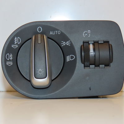 Interrupteur commande de phares Audi A3 Sportback (8PA) 1.6 tdi (2009-2013)