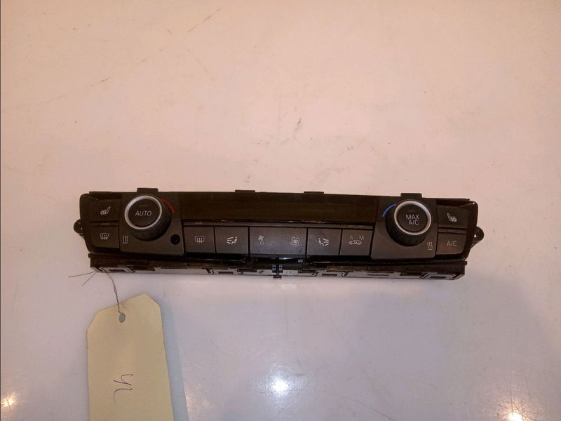 Commande de chauffage Bmw 1 (F20) 118 d (2011-2015)