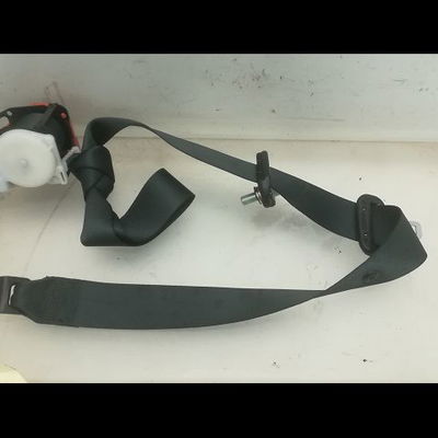 Ceinture arrière gauche Opel AGILA (B) (H08) 1.0 (f68) (2008-2011)