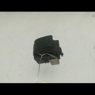 Commande lève-glace porte avant droite Toyota YARIS (_P1_) 1.0 (scp10_) (1999-2005)