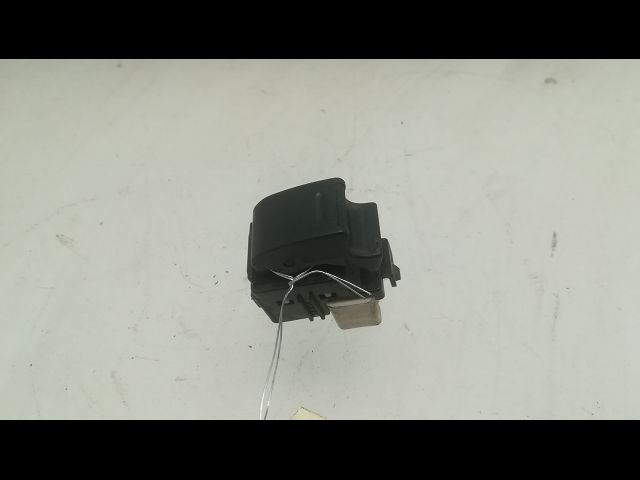 Commande lève-glace porte avant droite Toyota YARIS (_P1_) 1.0 (scp10_) (1999-2005)