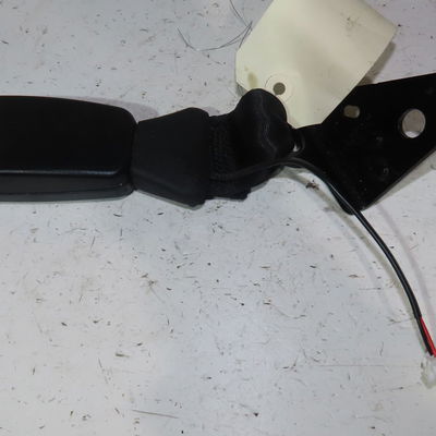 Ancrage ceinture arrière gauche Citroën C4 CACTUS 1.2 vti 82 (2014) 5 portes