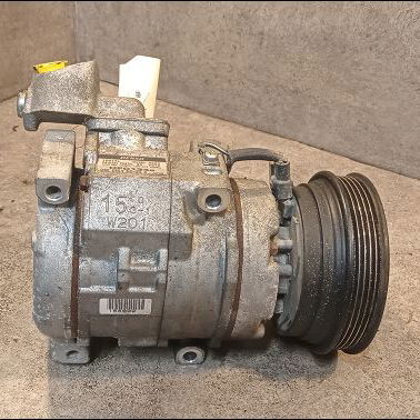 Compresseur air conditionne Toyota RAV 4 II (_A2_) 2.0 d 4wd (cla20_, cla21_) (2001-2005)