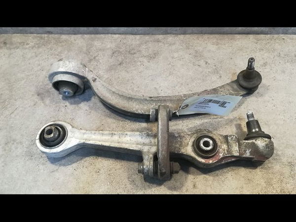 Triangle inf avg Volkswagen PASSAT B5.5 (3B3) 1.9 tdi (2000-2005)