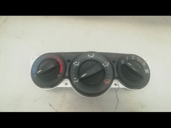 Commande de chauffage Ford FOCUS I (DAW, DBW) 1.8 tdci (2001-2004)