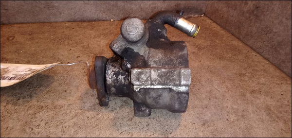 Pompe direction assistee Iveco DAILY IV Camionnette 29l10 v (2006-2011)