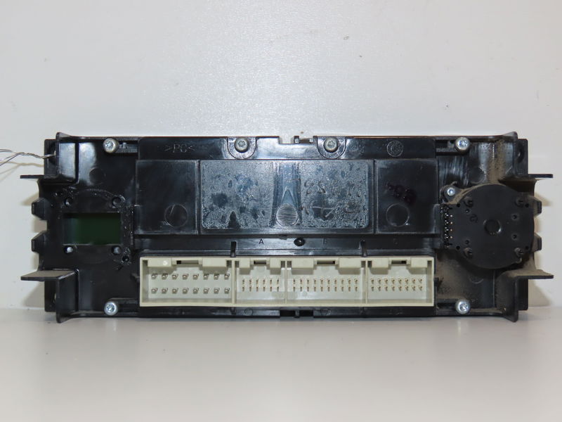Commande de chauffage Skoda OCTAVIA I Combi (1U5) 1.9 tdi (1998-2010)
