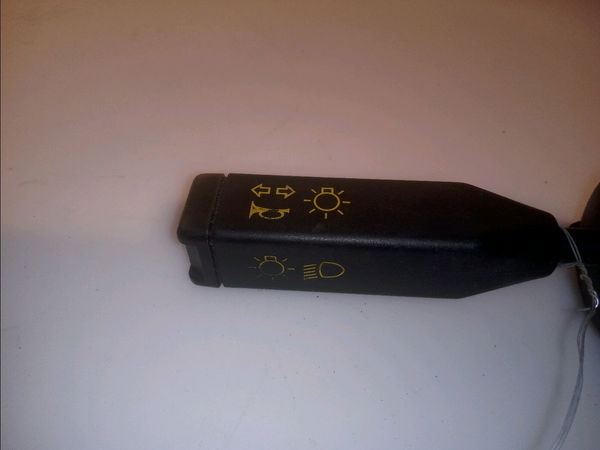Commande clignotant Renault 21 A trois volumes (L48_) 1.7 (l48e) (1989-1994)