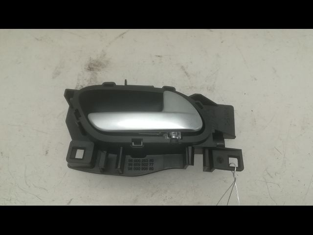 Poignee int porte ard Peugeot 508 SW I (8E_) 2.0 bluehdi 180 (2014-2018)