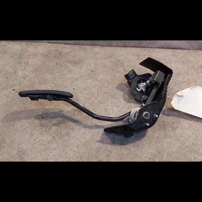 Potentiometre accelerateur Toyota COROLLA (_E12_) 1.4 d (nde120_) (2004-2007) 5 portes