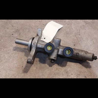 Maitre cylindre Toyota COROLLA (_E12_) 1.4 d (nde120_) (2004-2007) 5 portes